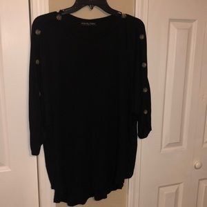 Button sleeved blouse